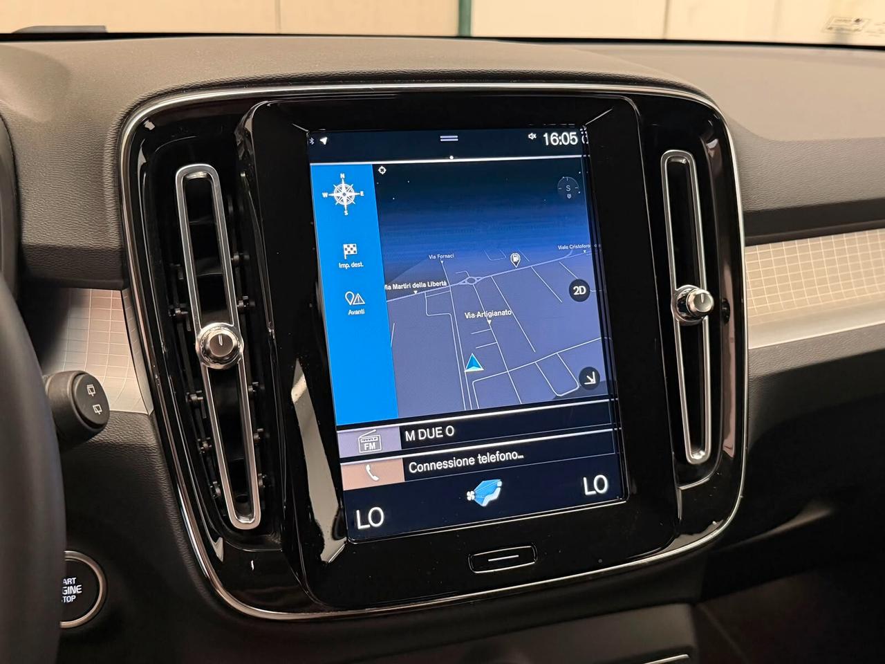 Volvo XC40 B3 automatico Core
