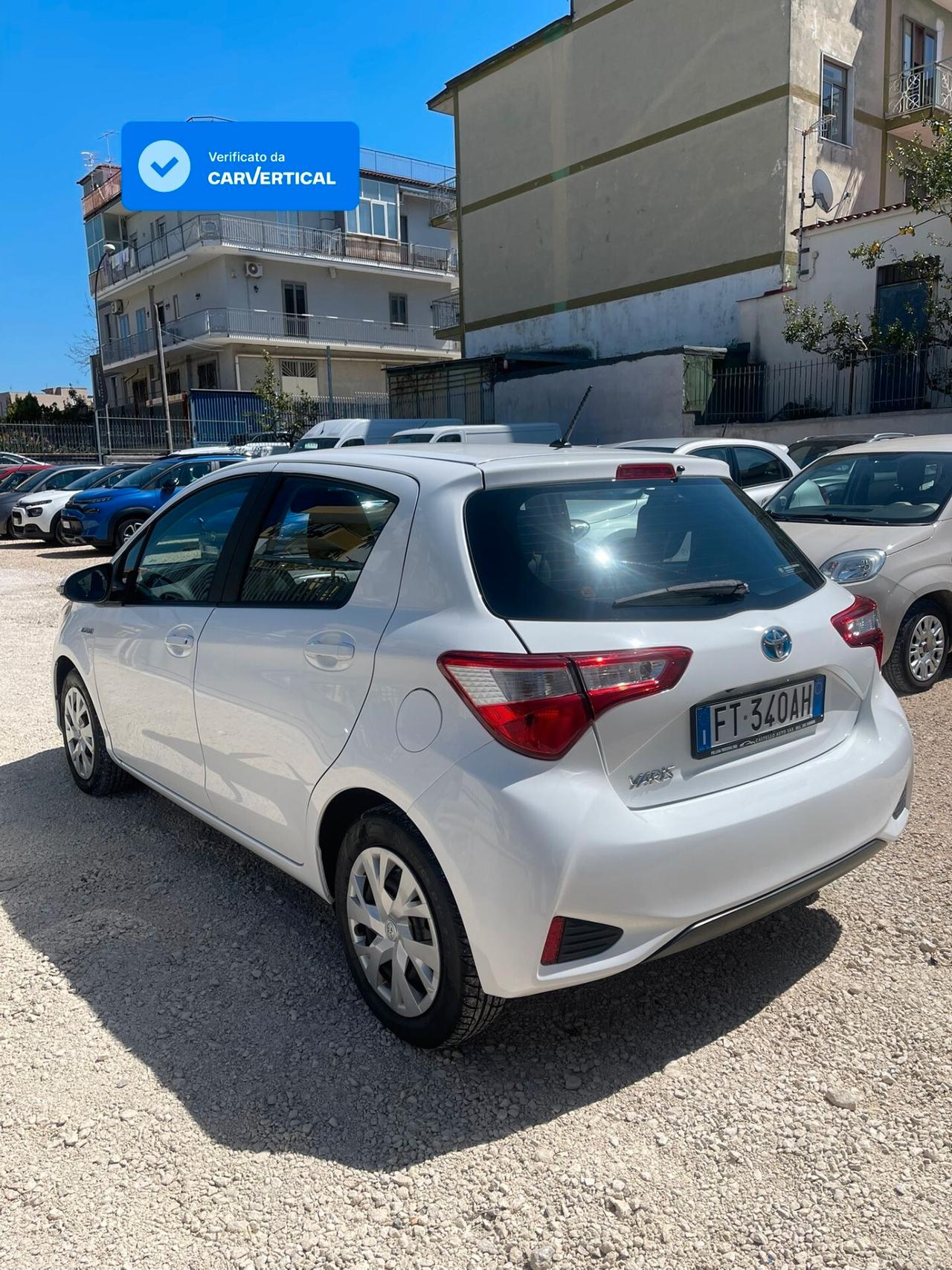Toyota Yaris 1.5cc 73cv Hybrid Automatica 5 porte Active