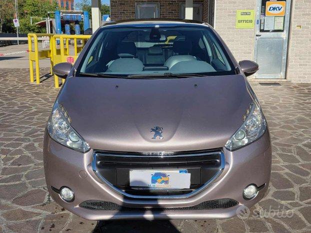 PEUGEOT 208 1.6 8V e-HDi 115 CV 3p. Allure FULL