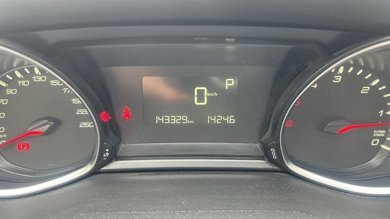 Peugeot 308 BlueHDi 120 S&S EAT6 GT Line