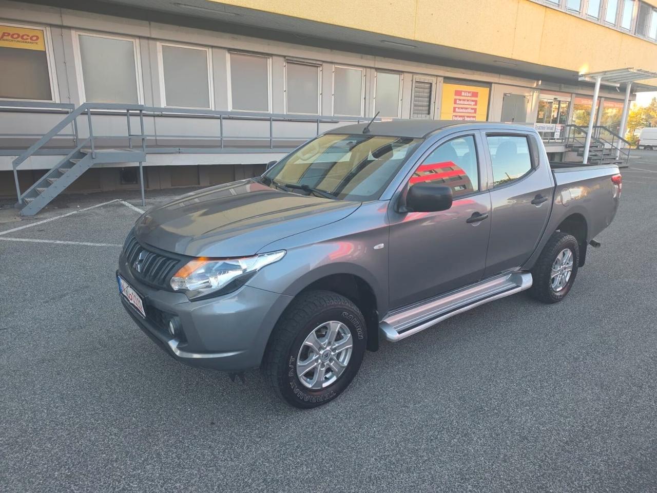 Mitsubishi L200 DC CLIMA CERCHI E GANCIO