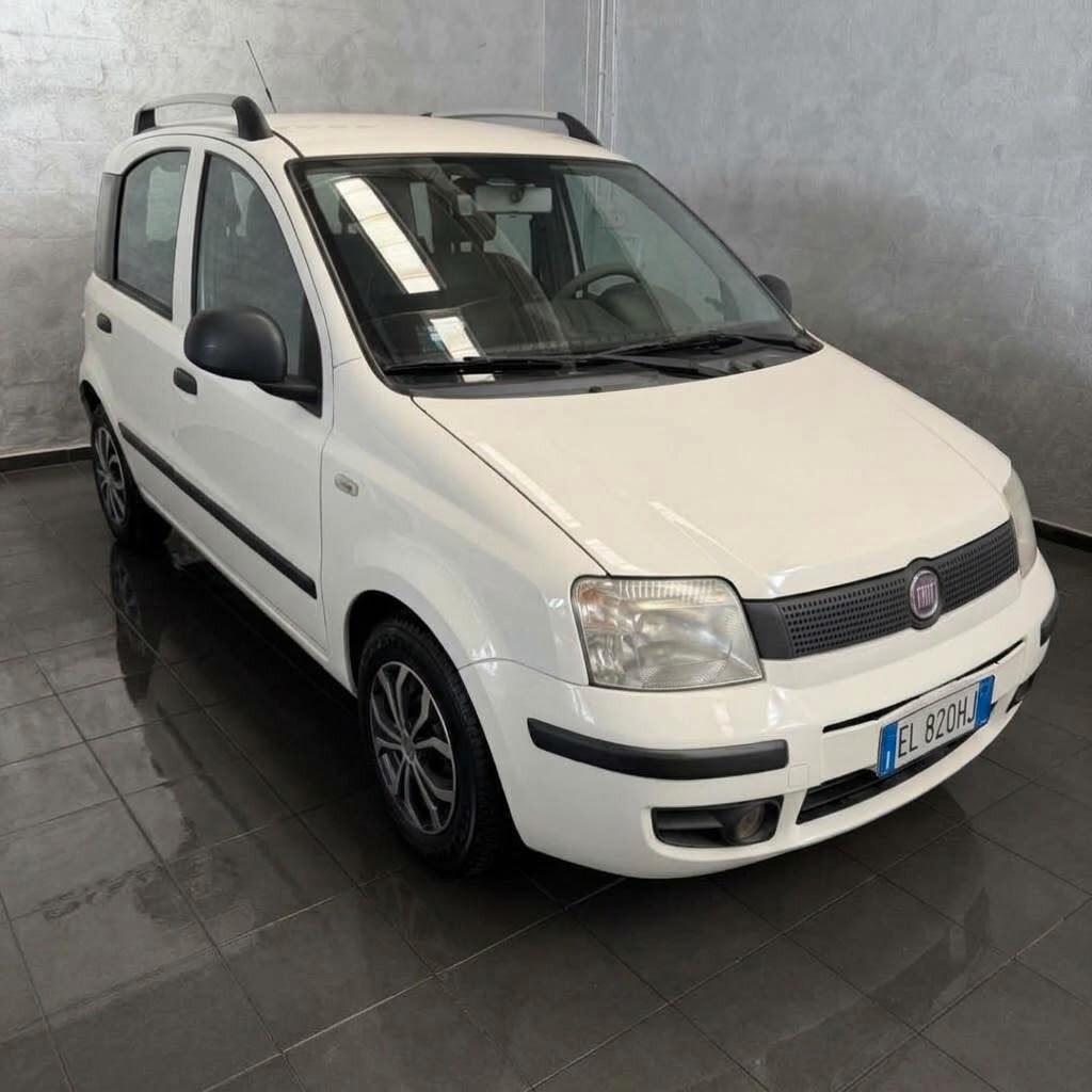 Fiat Panda 1.2 BENZINA NEOPATENTATI