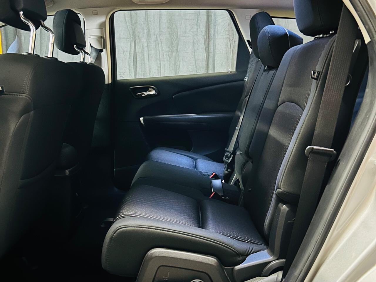 FIAT FREEMONT 2.0 MULTIJET ALLESTIMENTO FULL OPTIONAL LOUNGE CON SOLI 36.013 KM