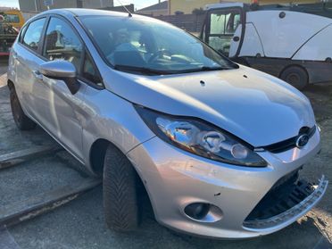 Ford Fiesta 1.4 TDCi 5p. 2011 incidentata