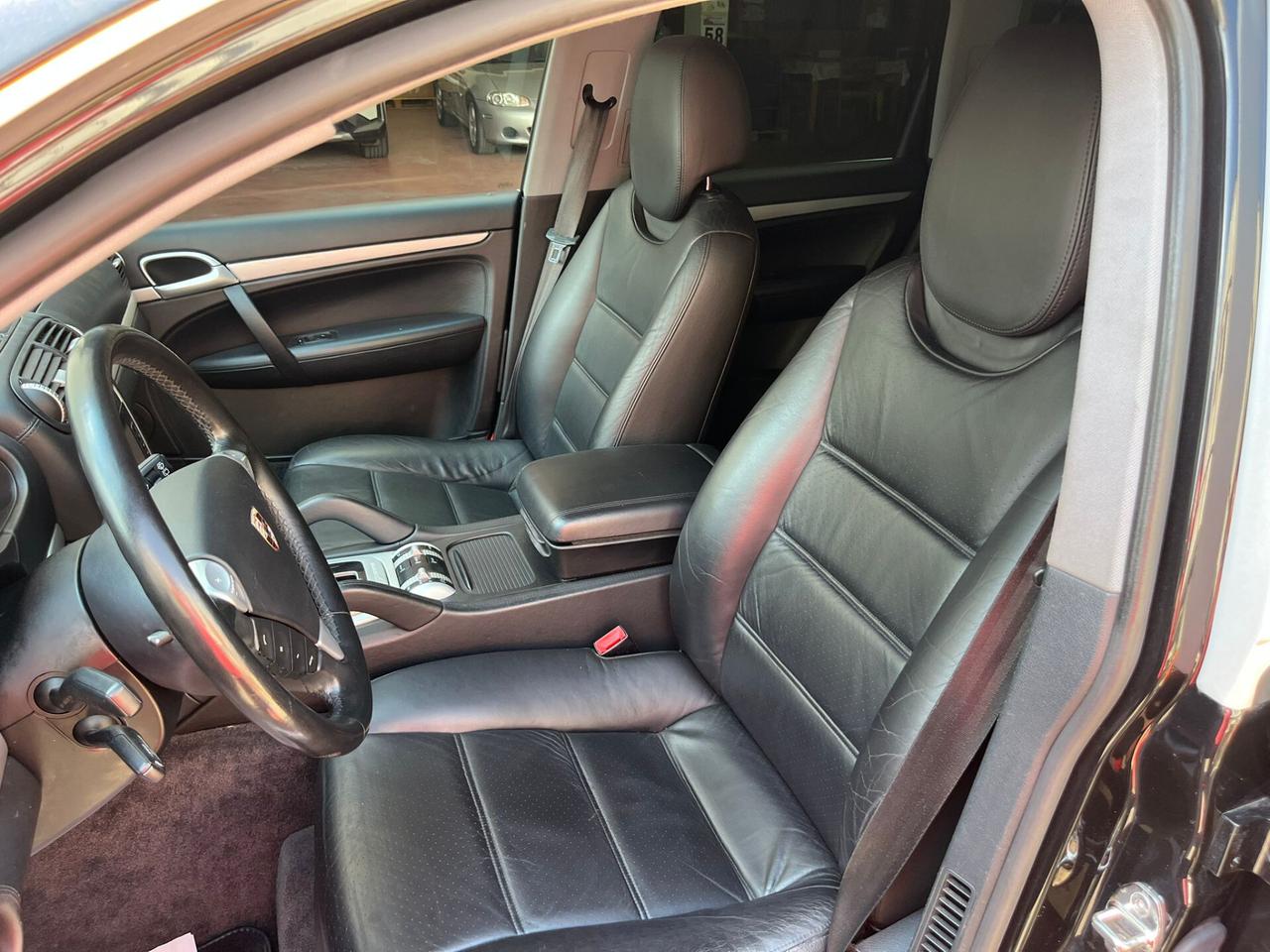 Porsche Cayenne 4.5 Turbo