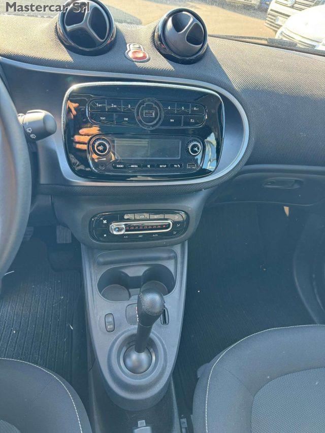 SMART ForFour NEOPATENTATI Forfour eq Passion tetto TG : FZ017HK