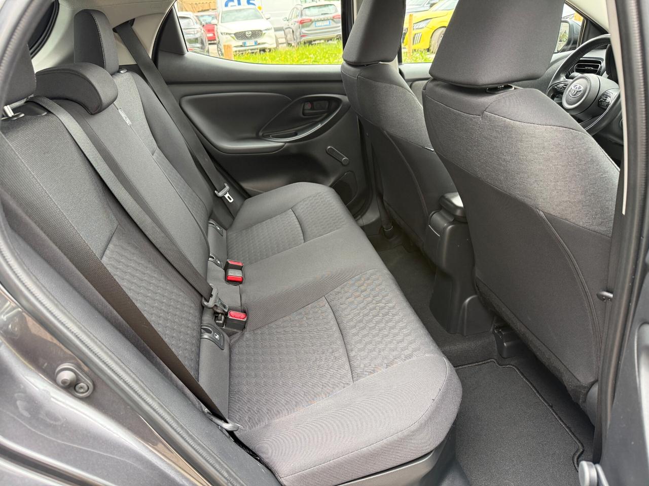 Toyota Yaris 1.5 Hybrid 5 porte Trend