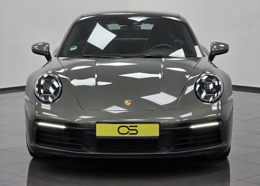 Porsche 911 Carrera