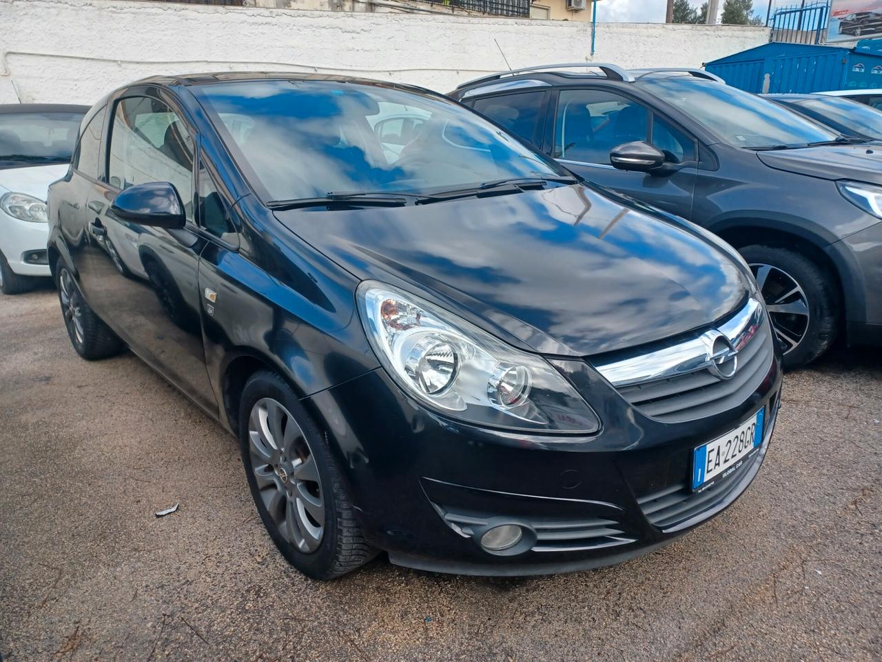 Opel Corsa 1.2 GPL-TECH Edition 111 Anniversario