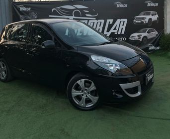 Renault Scenic Scénic X-Mod 1.9 dCi 130CV Luxe