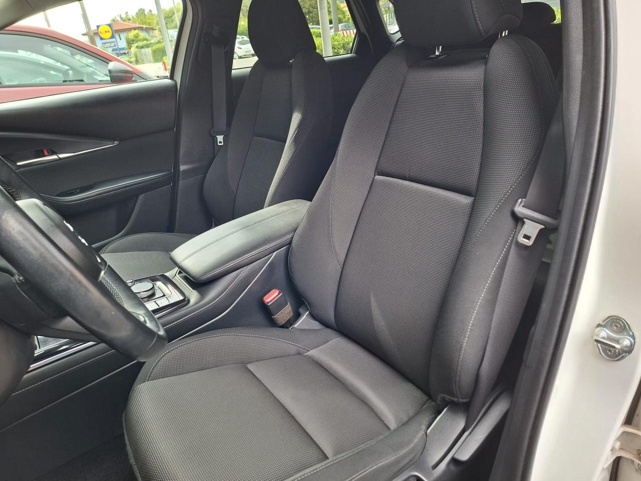 Mazda CX-30 2.0L Skyactiv-G M Hybrid 2WD Executive