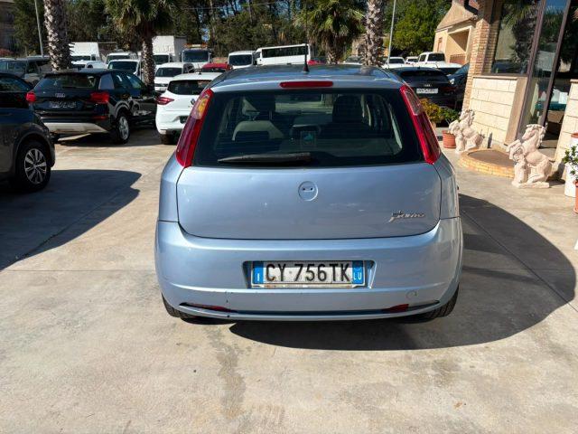 FIAT Grande Punto 1.3 MJT 75 CV 5 porte Dynamic