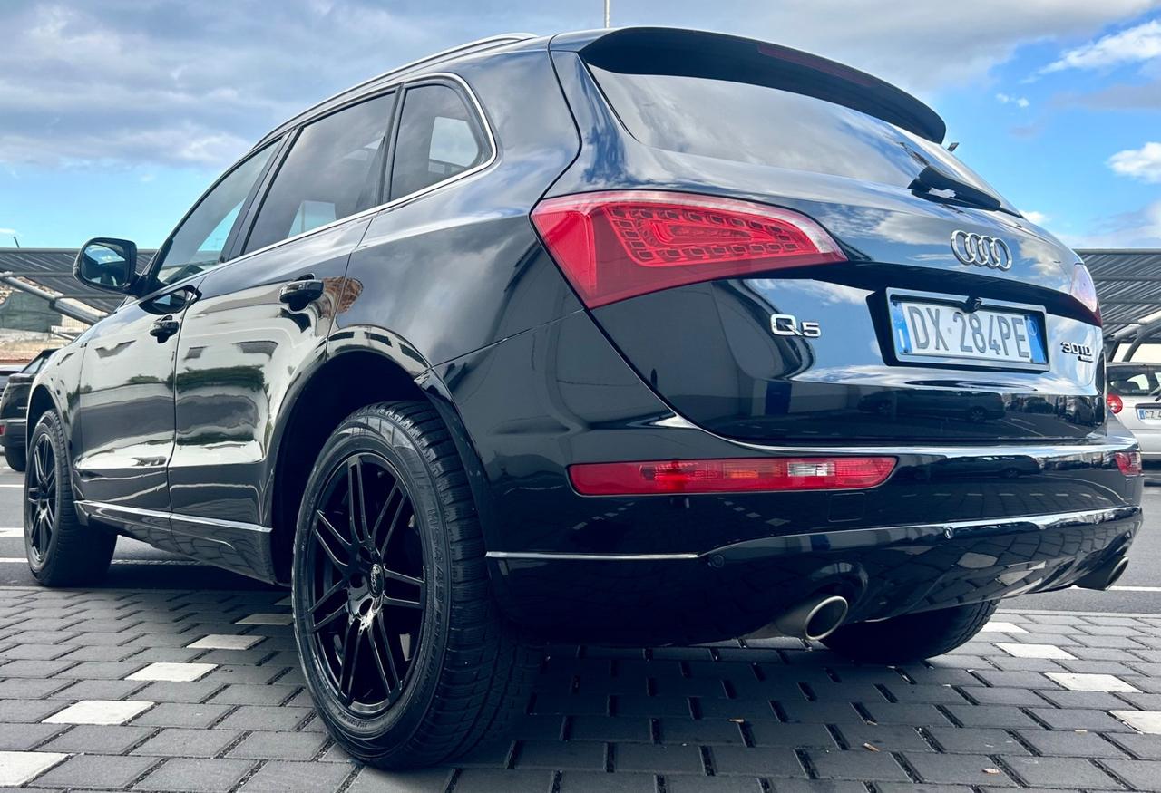 Audi Q5 3.0 V6 TDI quattro S tronic 240CV S-LINE PLUS