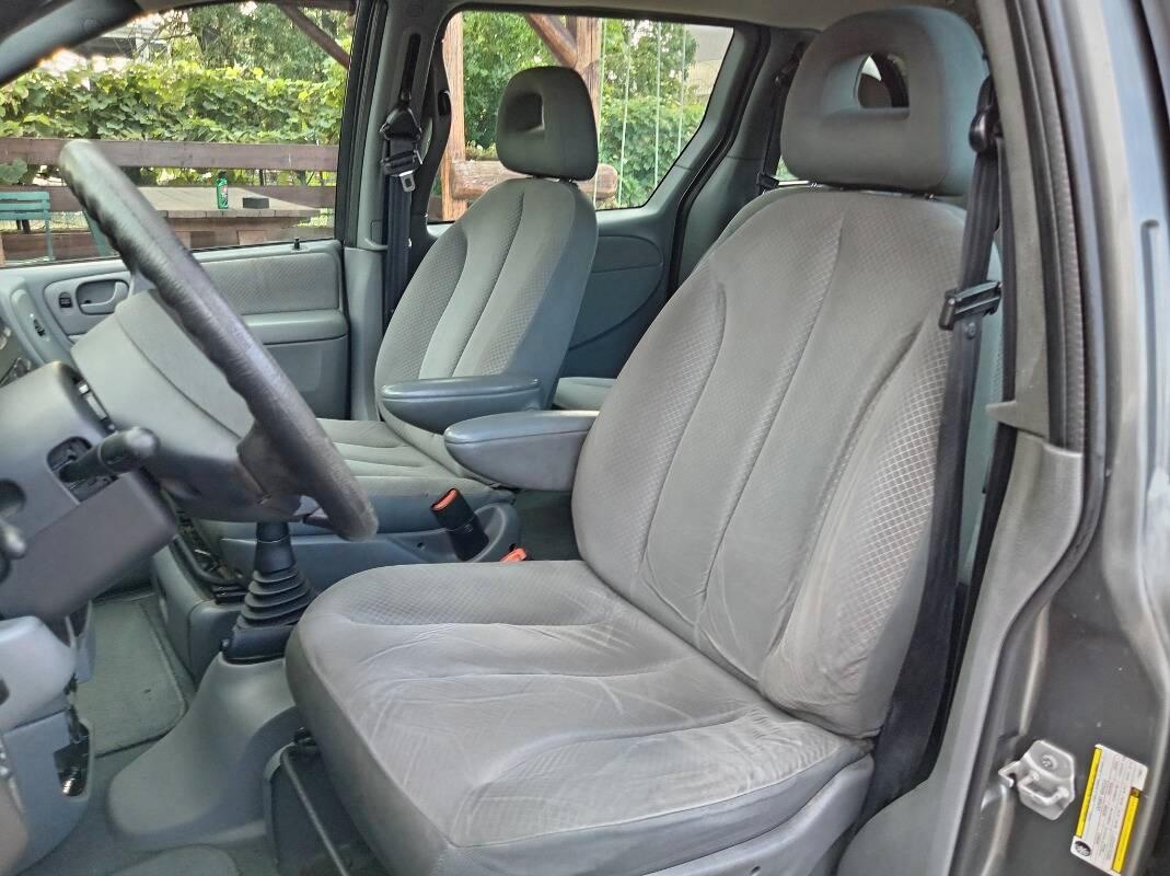 Chrysler Voyager Voyager 2.5 crd LX