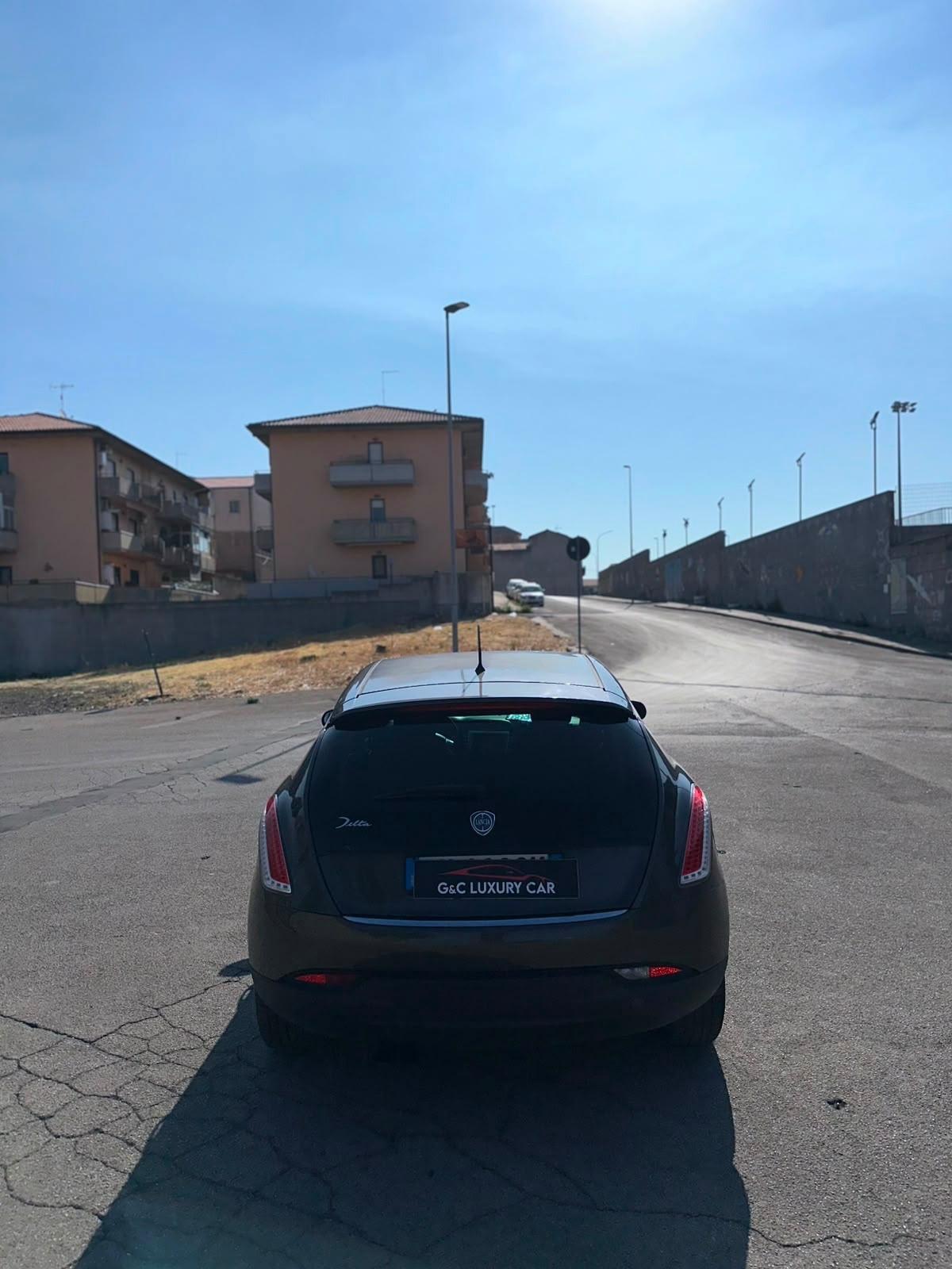 Lancia Delta 1.9 MJT