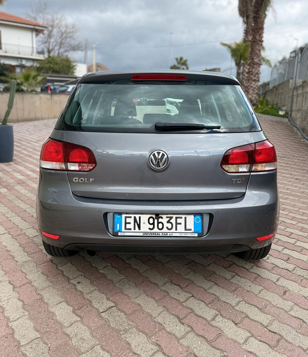 Volkswagen Golf VI 1.6 TDI 105cv (77kw) Sport