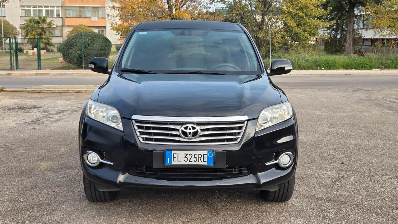 Toyota RAV 4 D-Cat 4x4 Automatico