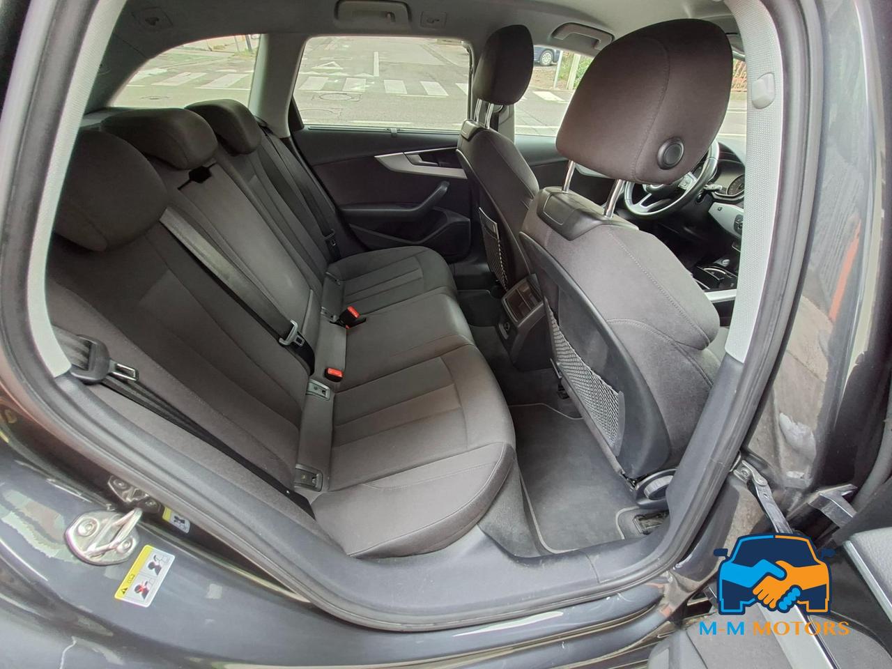 AUDI A4 avant BUSINESS ADVANCE proMMo