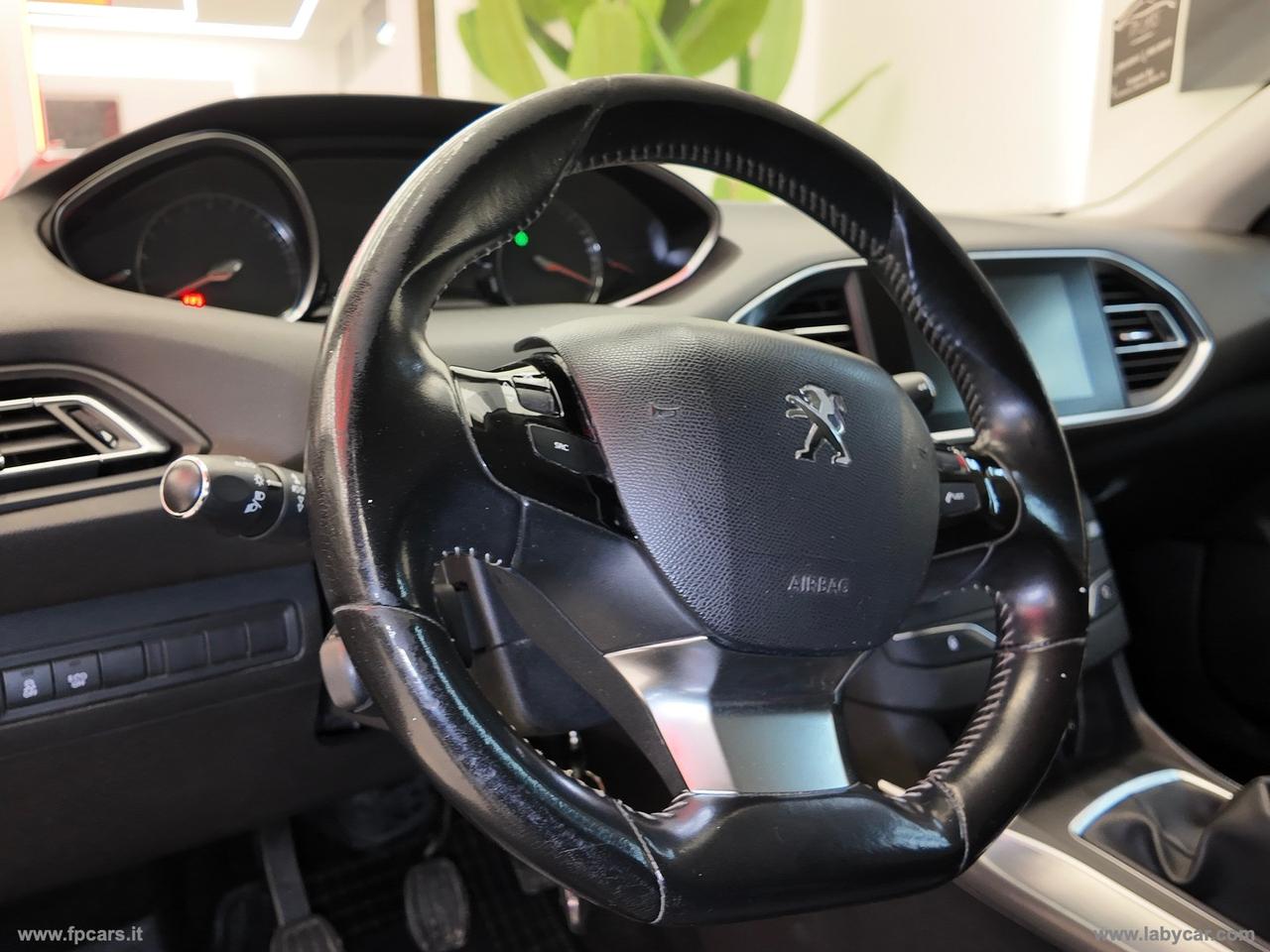 PEUGEOT 308 BlueHDi 120 S&S Allure