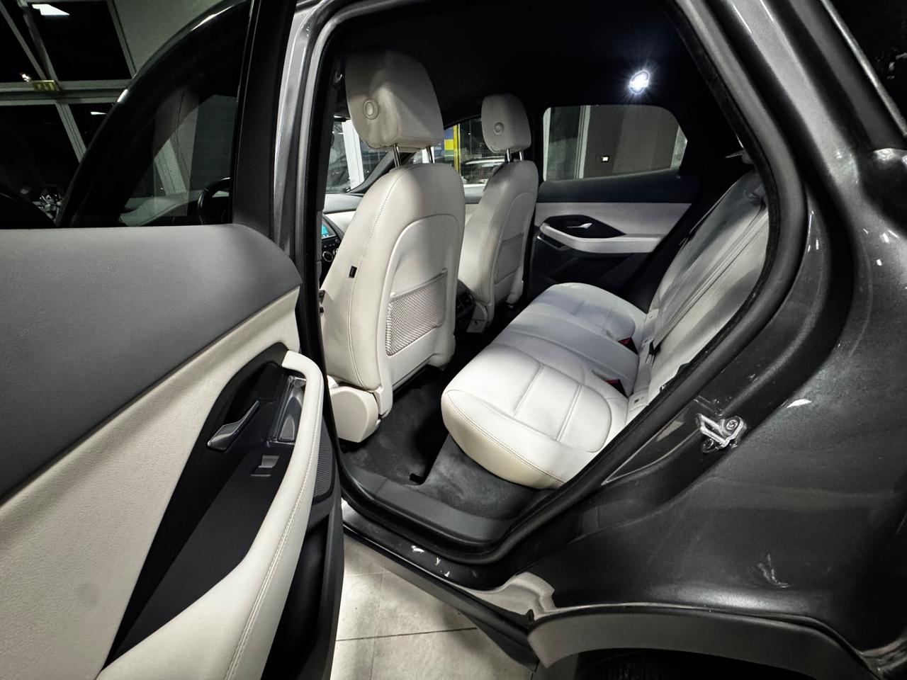 JAGUAR E-PACE 4WD R-DYNAMIC SPORT