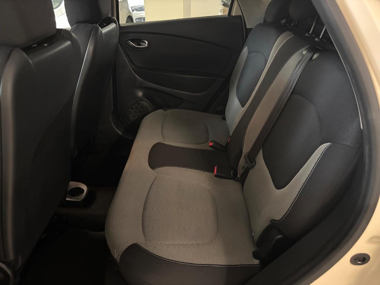 RENAULT CAPTUR ANNO 2013 DS 1.5 ADATTA NEOPATENTATI KM 147 MILA