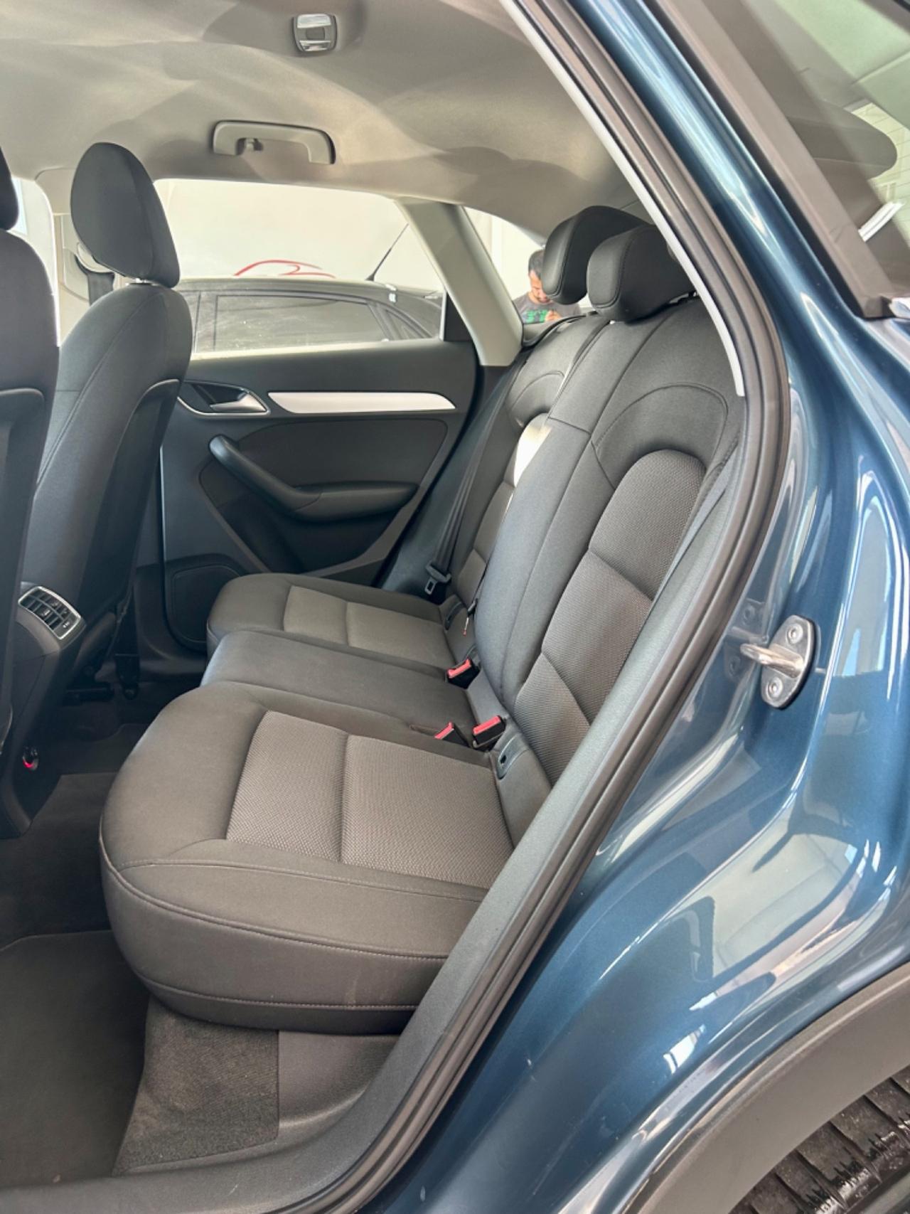 Audi Q3 2.0 S-tronic Sport FINANZIABILE