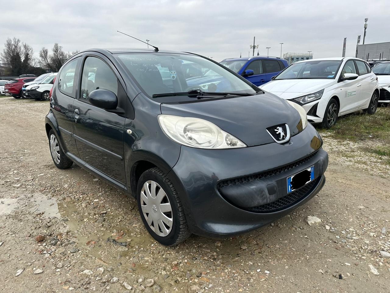 Peugeot 107 1.0 benzina 68CV 5p.
