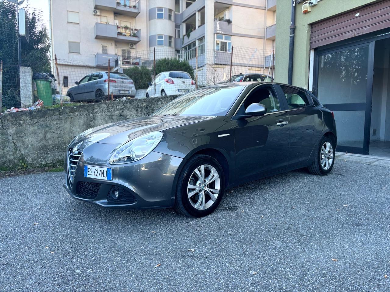 Alfa Romeo Giulietta 1.6 JTDm-2 105 CV Exclusive