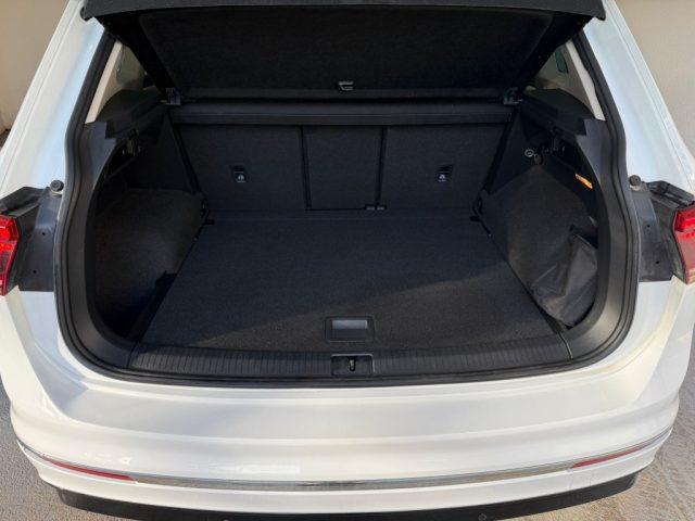 VOLKSWAGEN Tiguan R-Line 2.0 TDI BMT