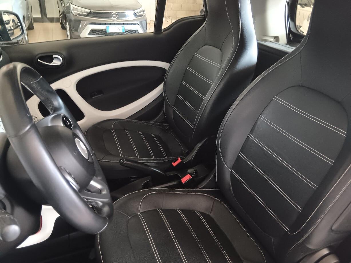 Smart Fortwo Passion 1.0 ( 70 cv)