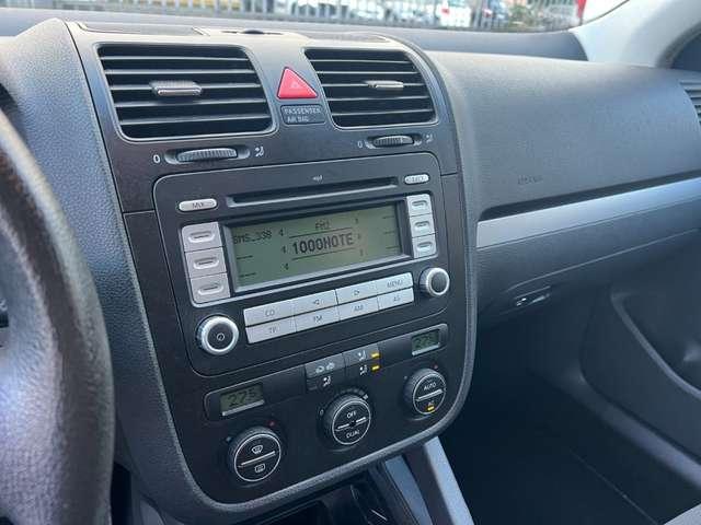 Volkswagen Golf Var. 1.6 Comfortline