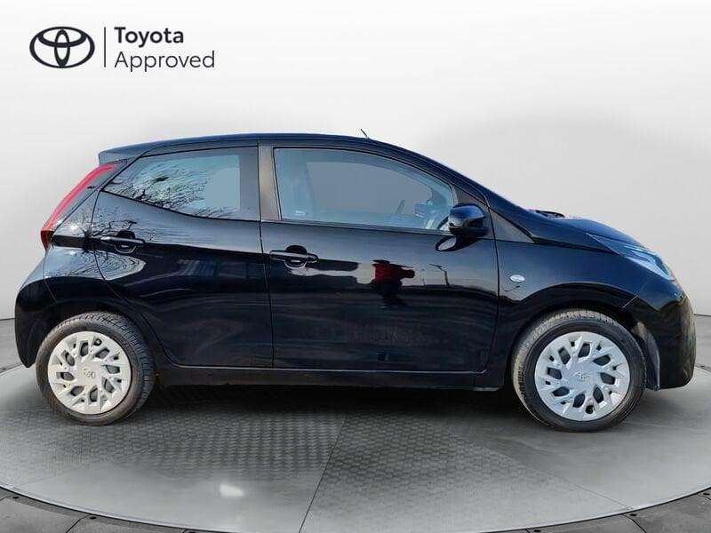 Toyota Aygo 1.0 72 CV x-play