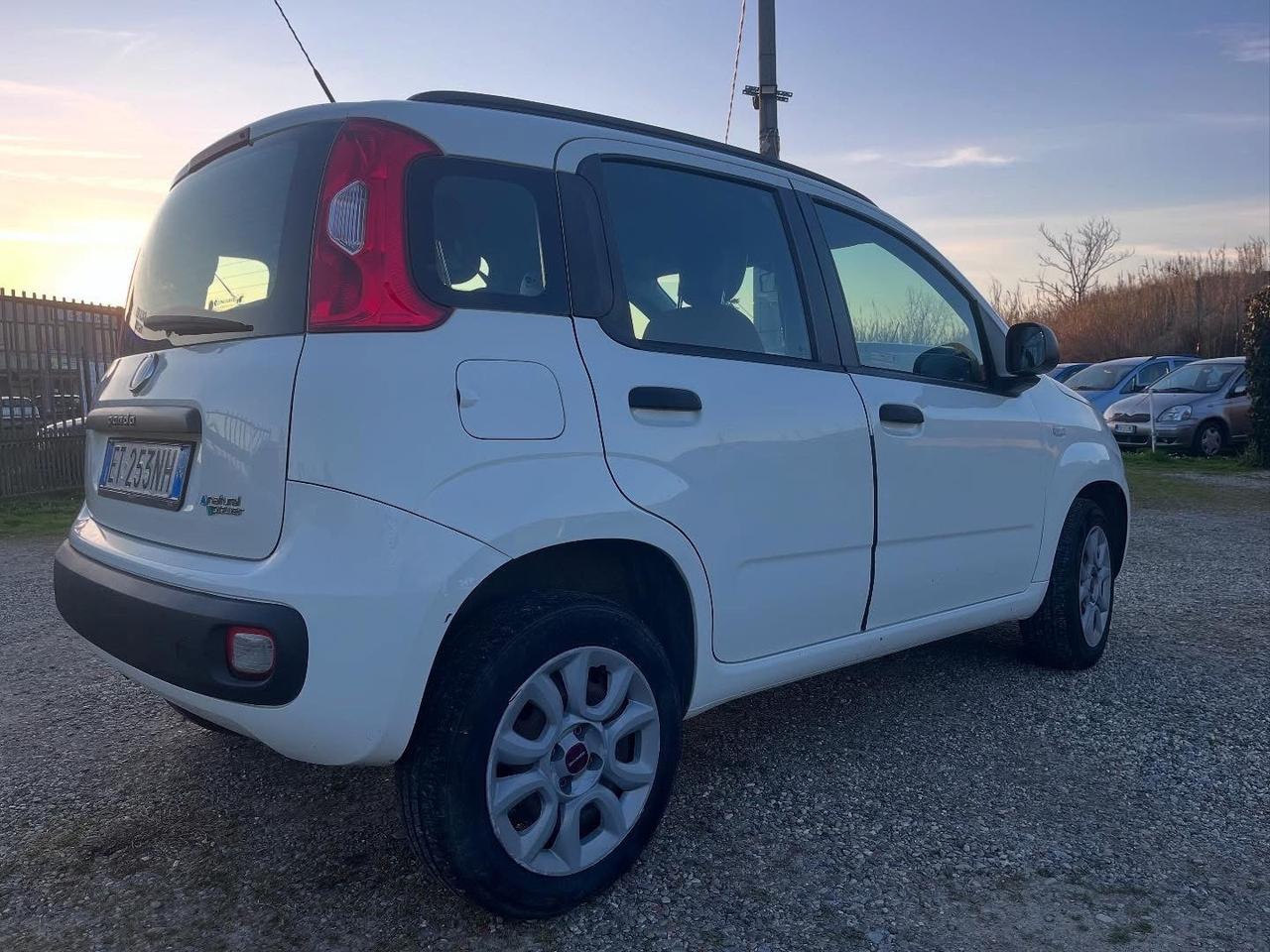Fiat Panda 0.9 TwinAir Turbo Natural Power Lounge