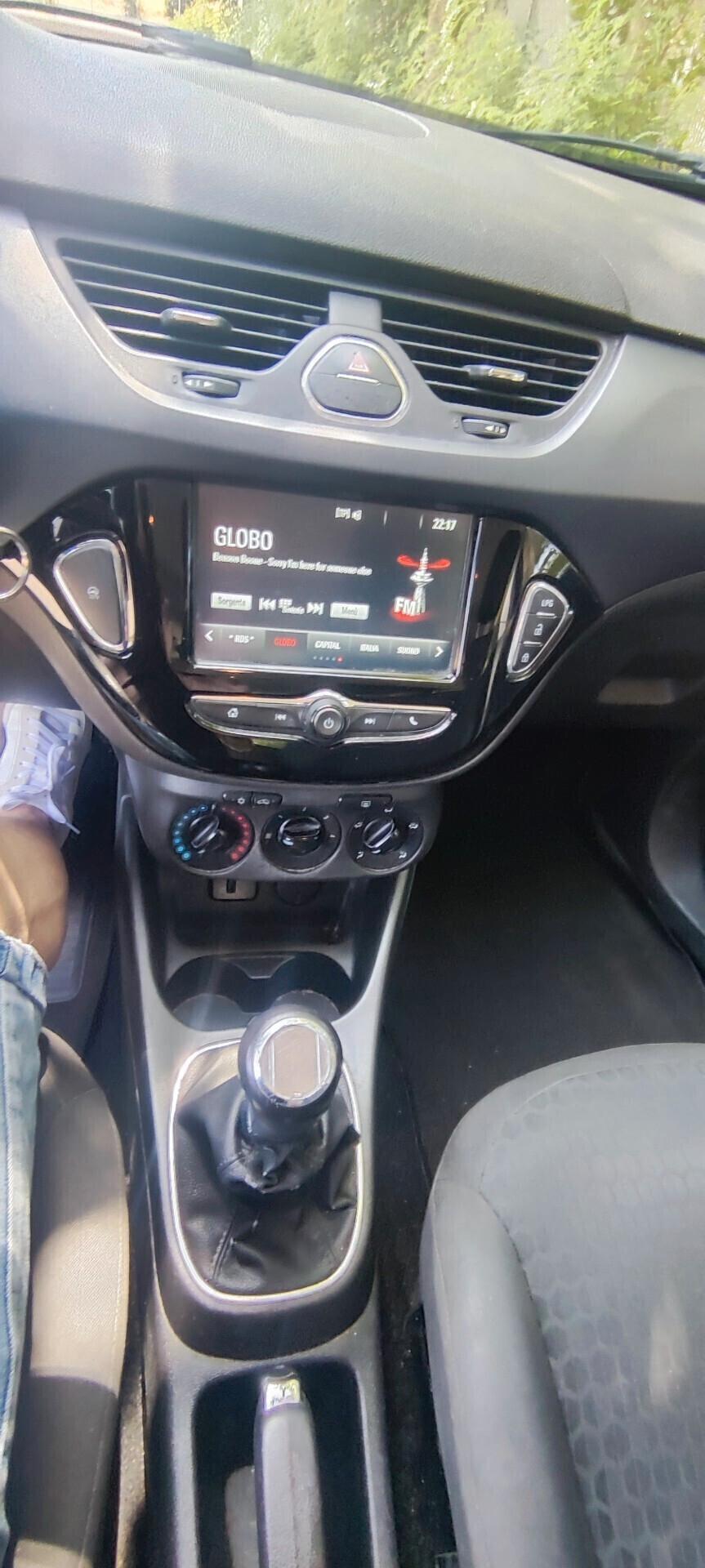 Opel Corsa 1.4 90CV GPL Tech 5 porte Black Edition