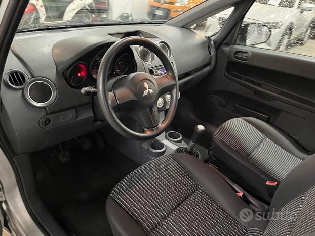 Mitsubishi Colt 1.1