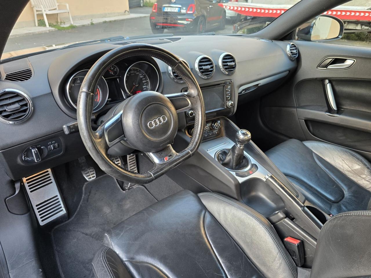 Audi TT Coupé 2.0 TFSI possibilita 12 mesi garanzia