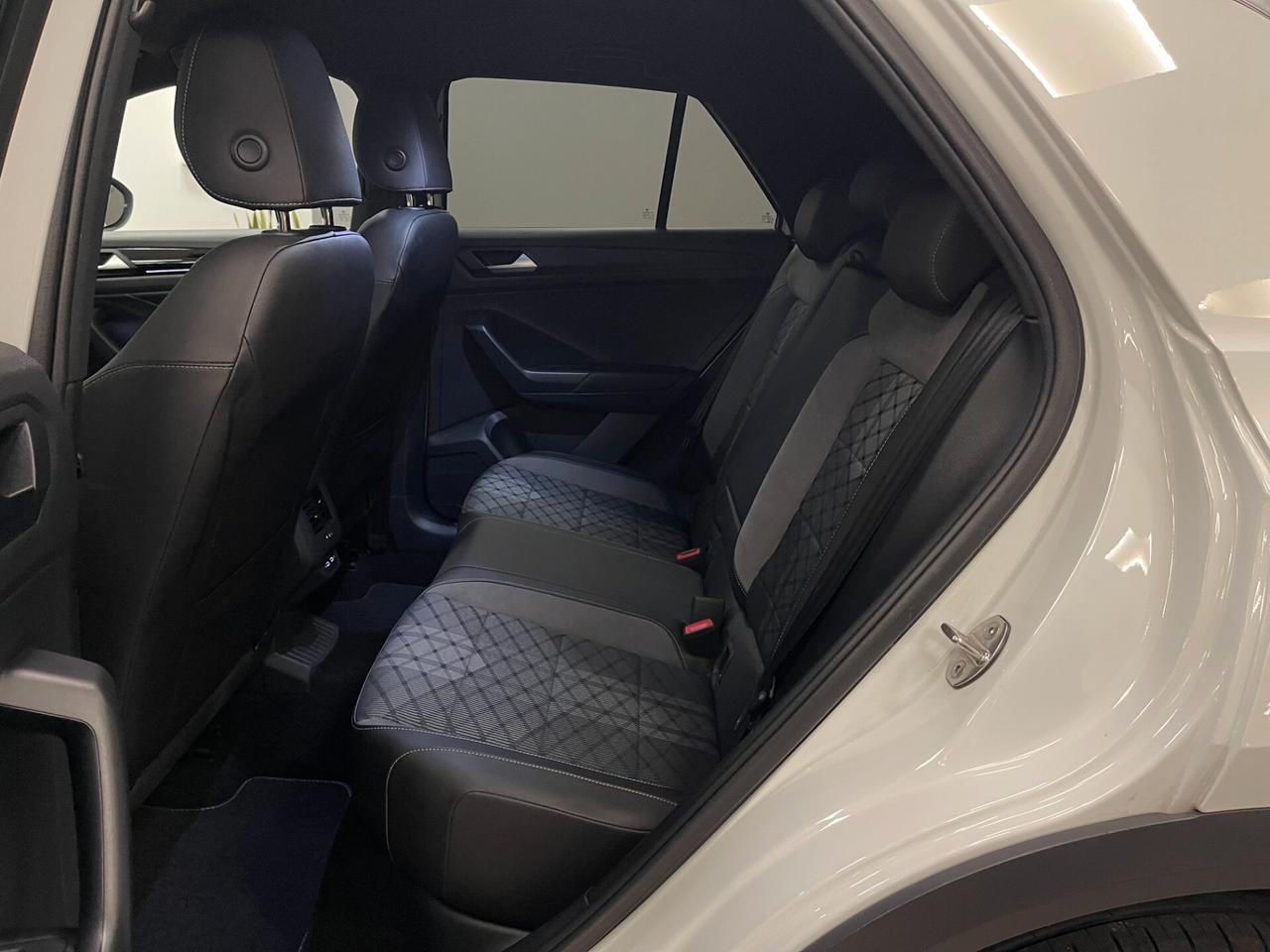 Volkswagen T-Roc 2.0 TDI SCR 150cv DSG R-Line