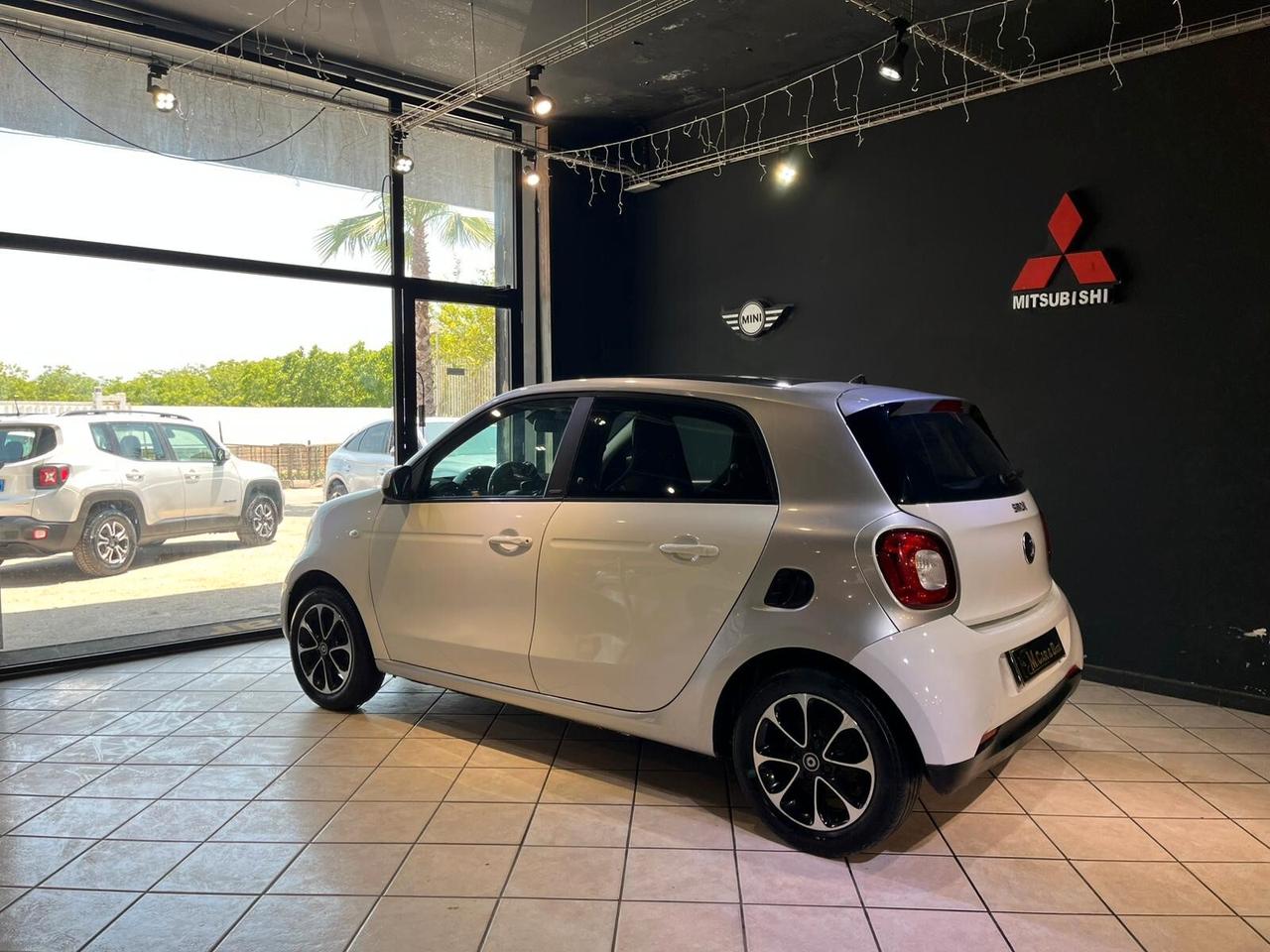 Smart ForFour