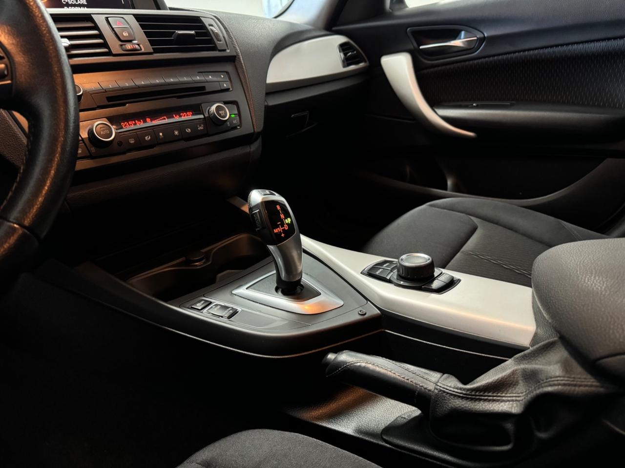 Bmw 116d 5p. Sport AUTOMATIC