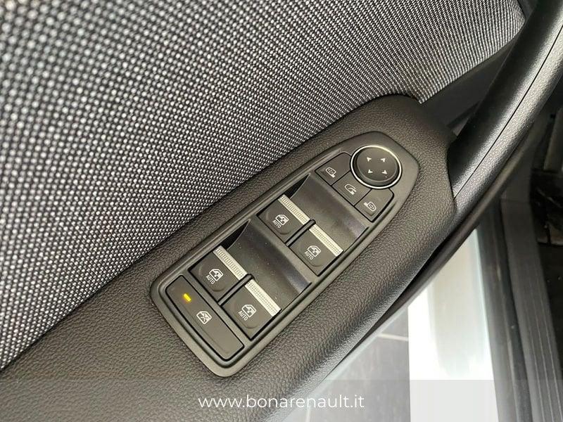 Renault Symbioz techno mild hybrid MT 140CV