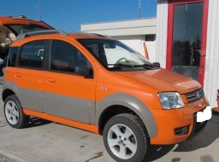 Fiat Panda 1.3 MJT 16V 4x4 Cross