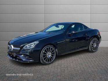 Mercedes-Benz SLC 180 AMG Line