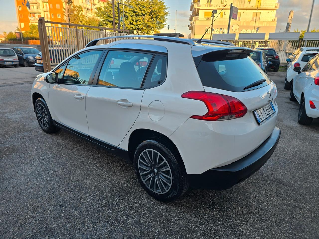 Peugeot 2008 BlueHDi 75 Active