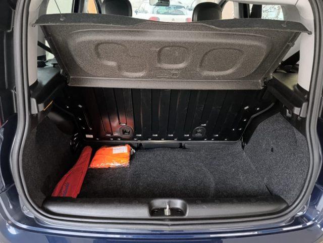 FIAT Panda 1.2 Lounge 70 CV 5 POSTI 35.000 KM!!!