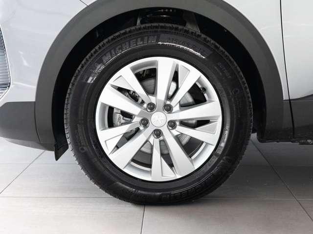 Peugeot 3008 3008 1.5 bluehdi 130cv Active Pack Auto