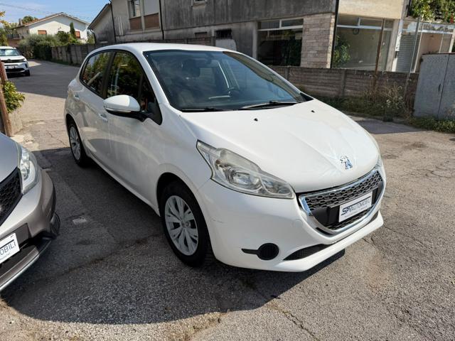 PEUGEOT 208 88000 KM PureTech 68 5 porte