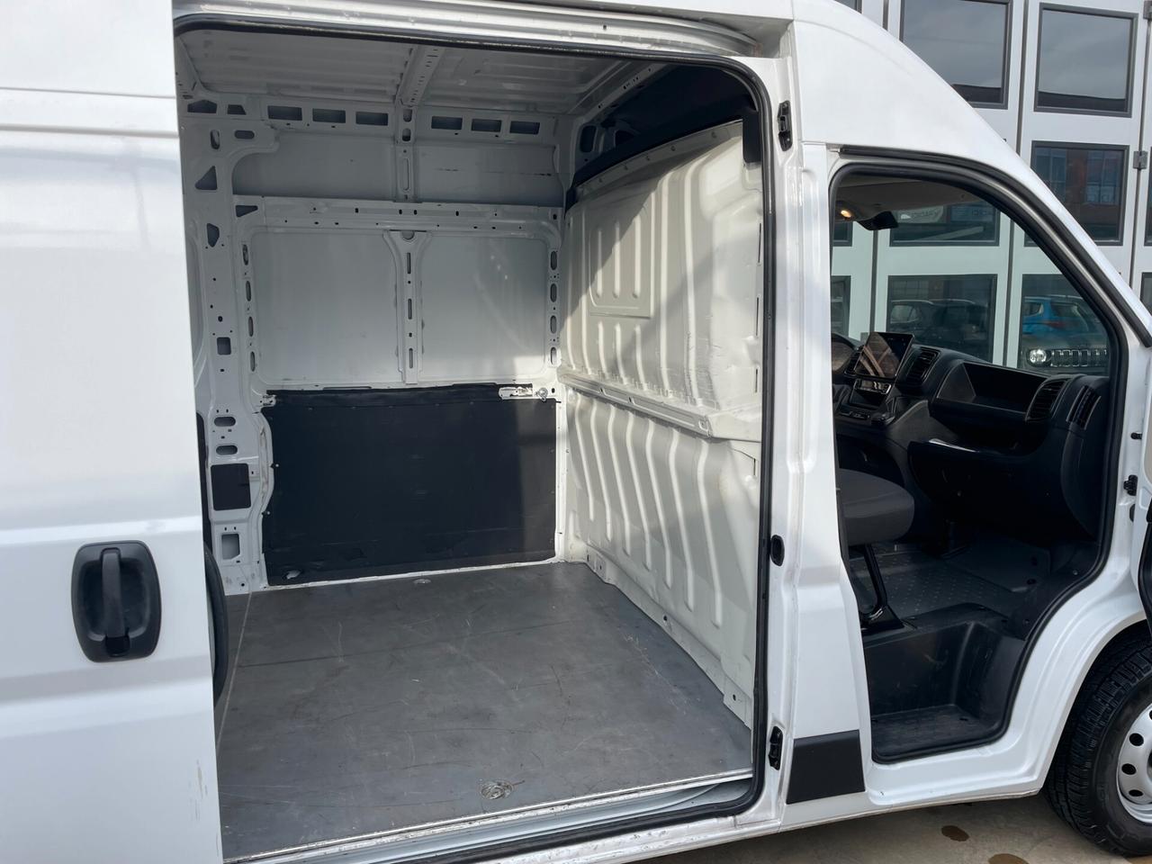 Fiat Ducato 35Q 2.2 Mjt 140CV LH2