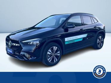 Mercedes-Benz GLA 180d Automatic Advanced Progressive