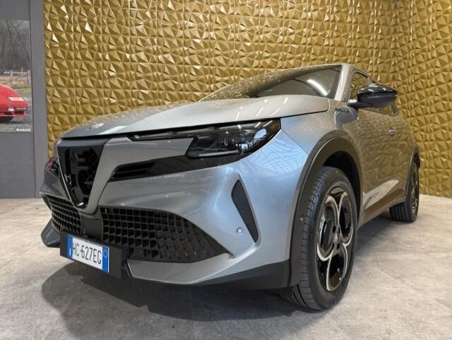 Alfa Romeo Junior 1.2 145 CV Hybrid eDCT6 Speciale