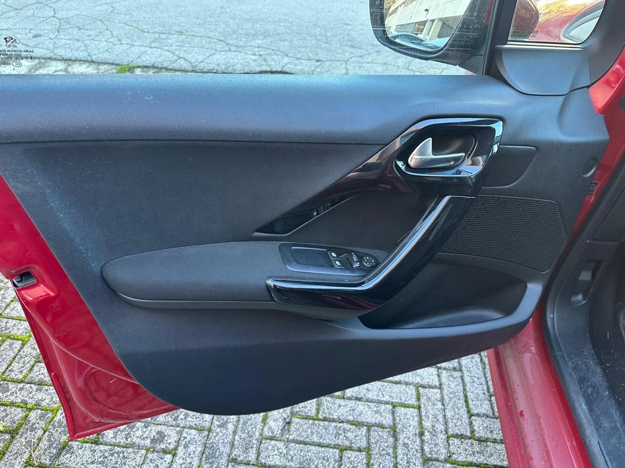 Peugeot 208 1.4 HDi OK NEOPATENTATI